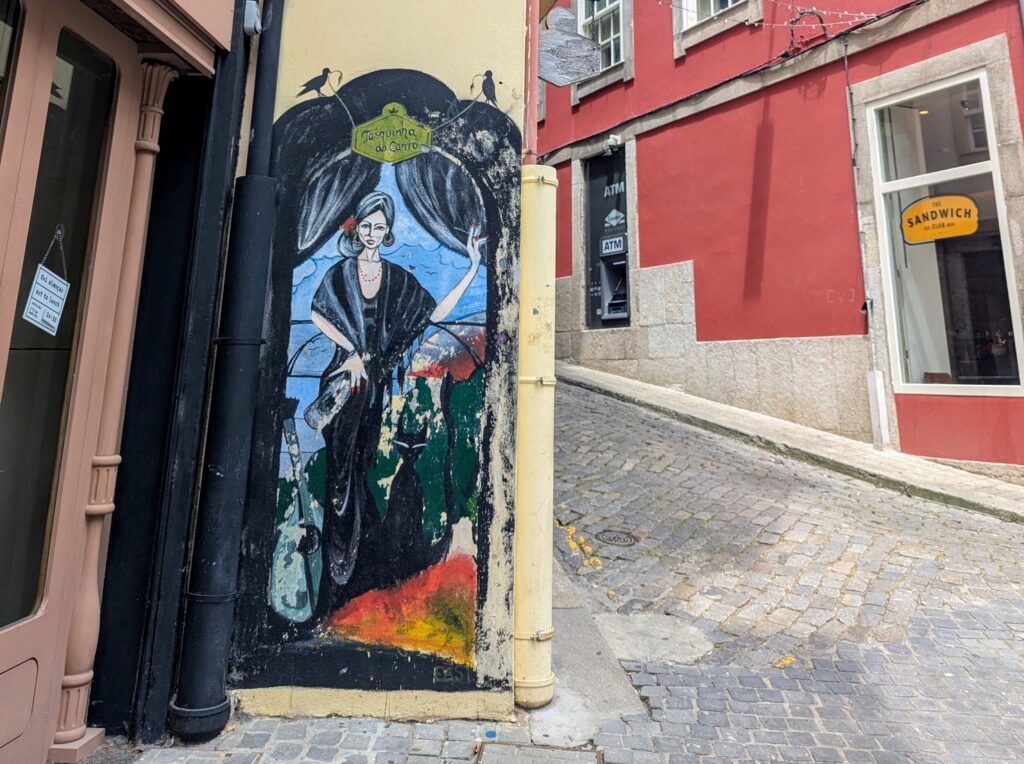 Street art Porto Portugal