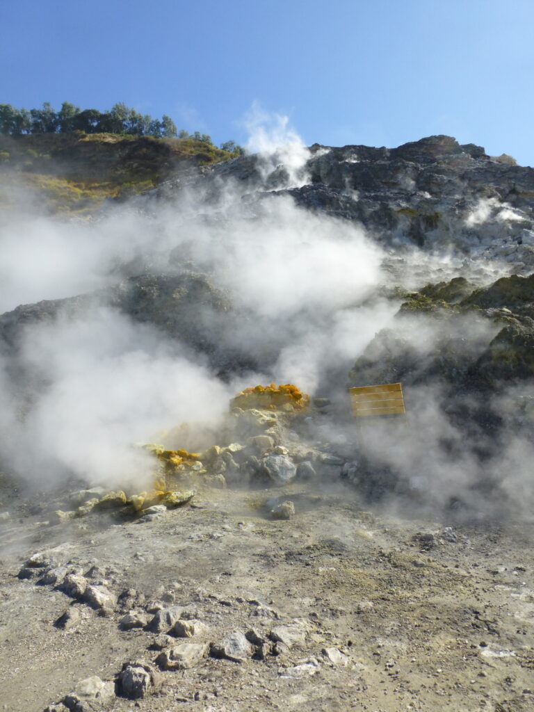 Solfatara Napels Bezoeken