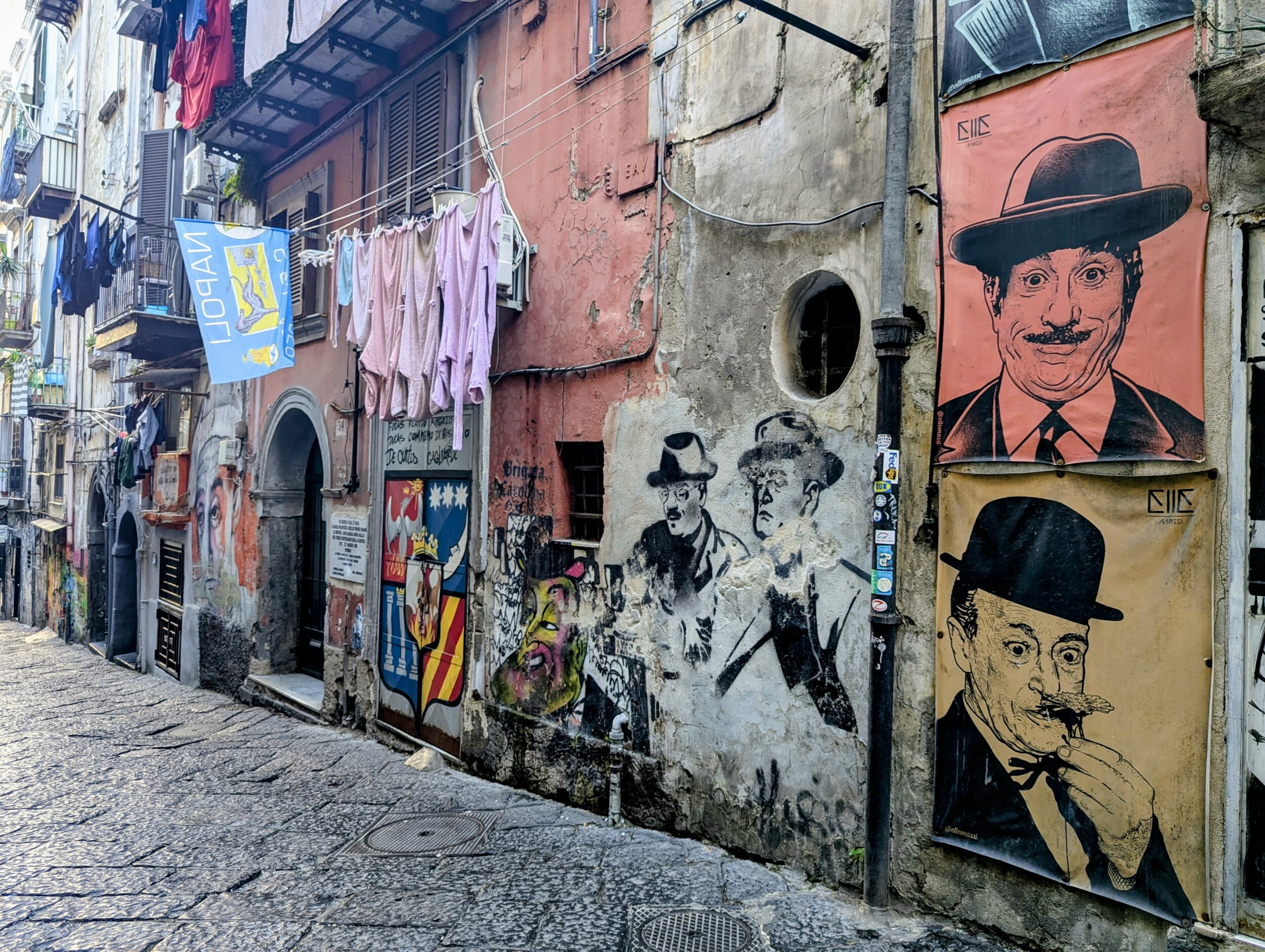 streetart napels nabij Maradona