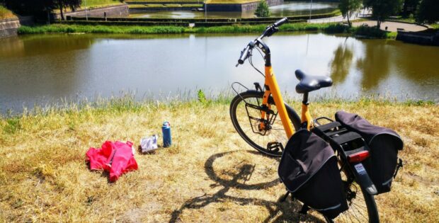 Naarden Vesting met mijn eigen fiets - Zinvol Reizen - In Mogelijkheden Denken