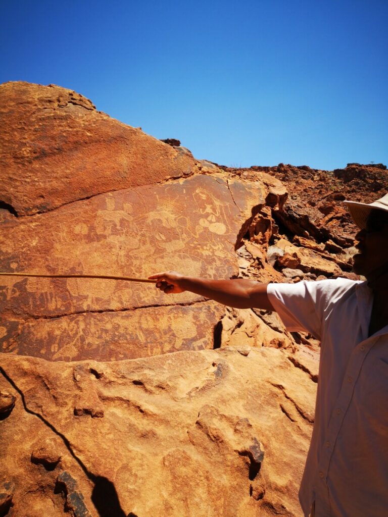 Bezoek Damaraland - Twyfelfontein rotstekeningen