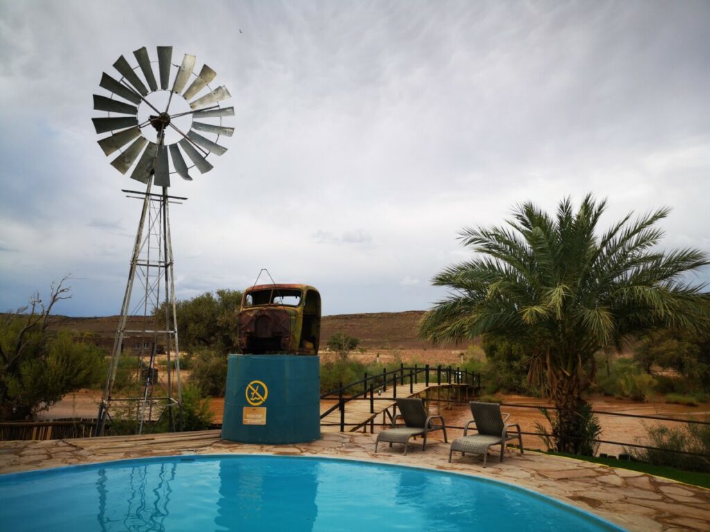 Swimmingpool at Canyon Roadhouse 