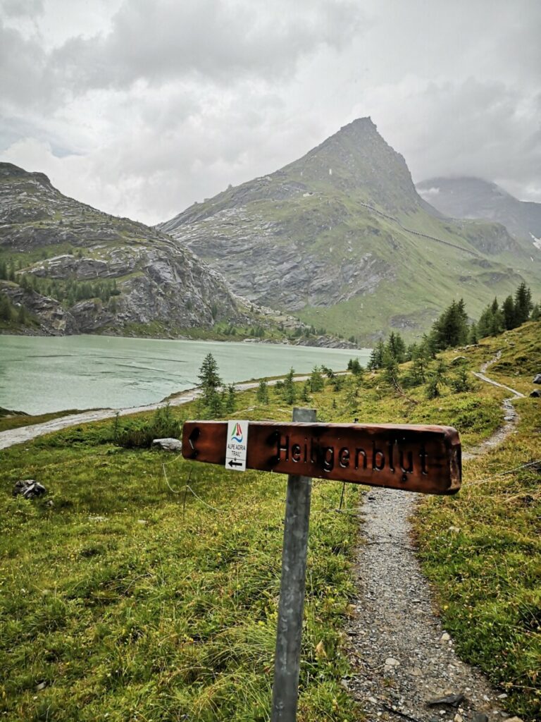 Stages 1 to 6 on the Alpe Adria Trail - Hiking in the Austrian Alps