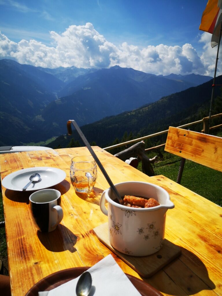 kaspressknödel on top - lunch stage 5