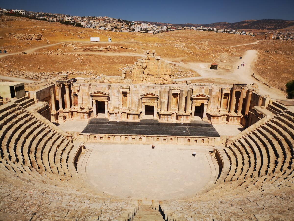 Het zuid theater - Ruïnes van Jerash - Jordanië Het zuid theater - Ruïnes van Jerash - Jordanië