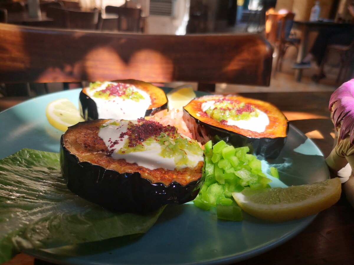 Aubergine lunch bij Haret Jdoudna Aubergine lunch bij Haret Jdoudna