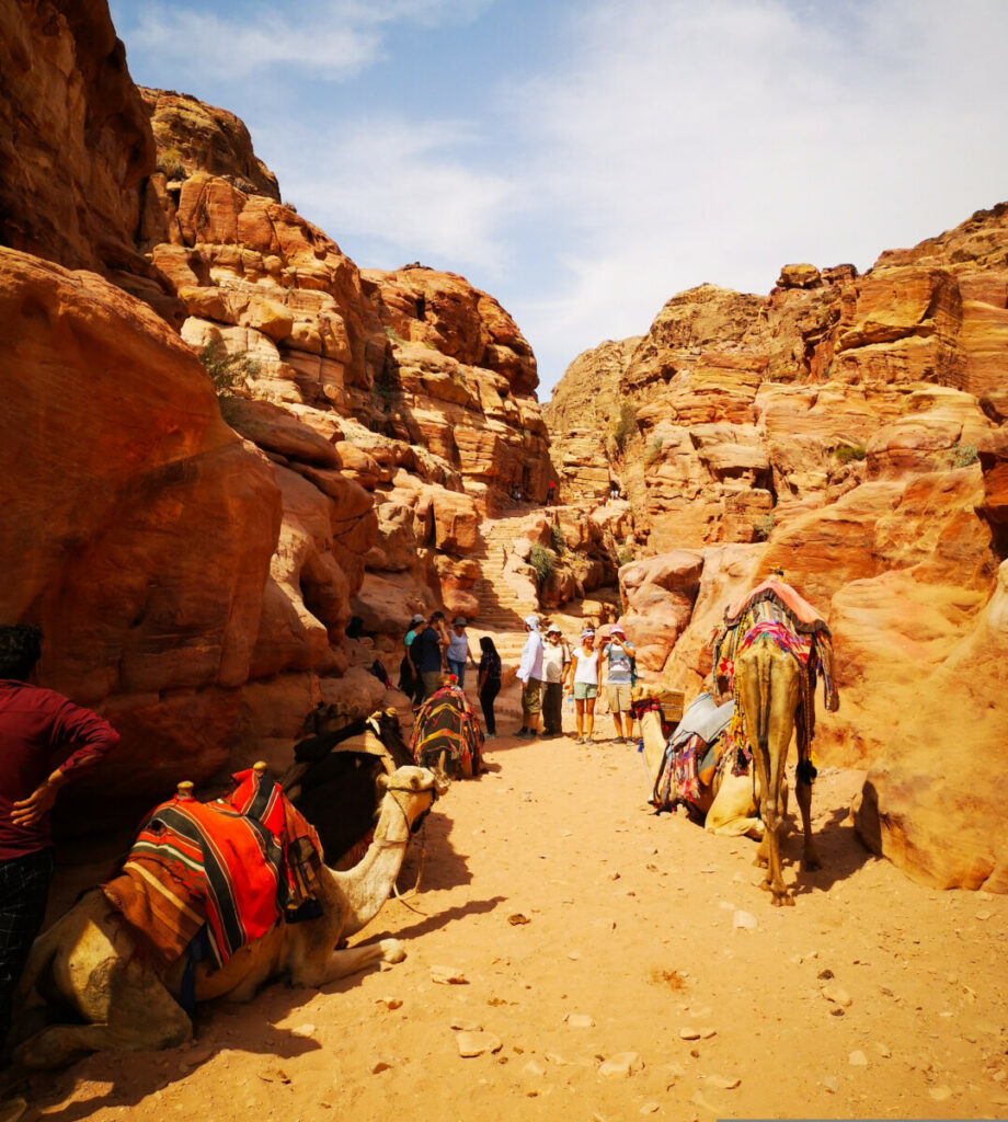 Onderweg naar de Monastery - Petra, Jordanie