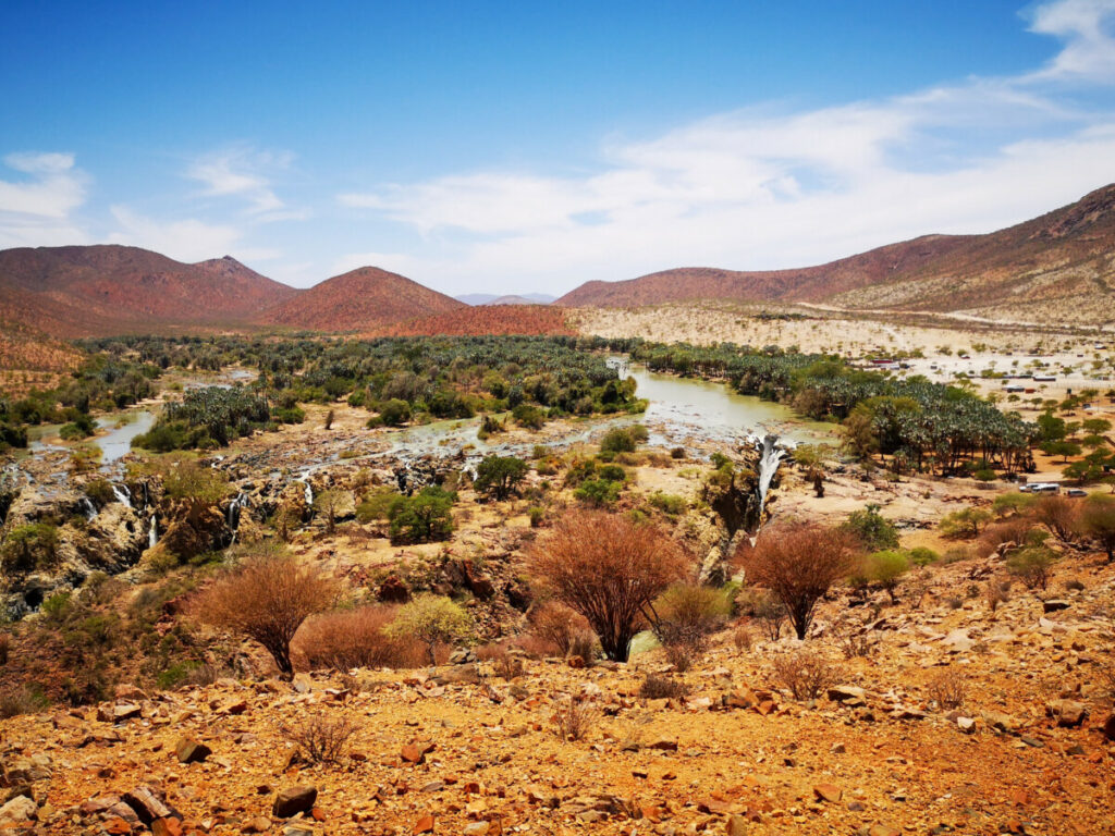 Epupa Falls - De grens tussen Angola en Namibie