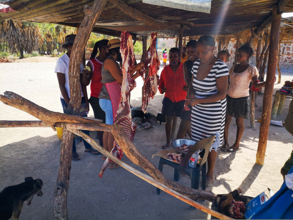 Het lokale leven langs de Kunene Rivier - Zinvol Reizen