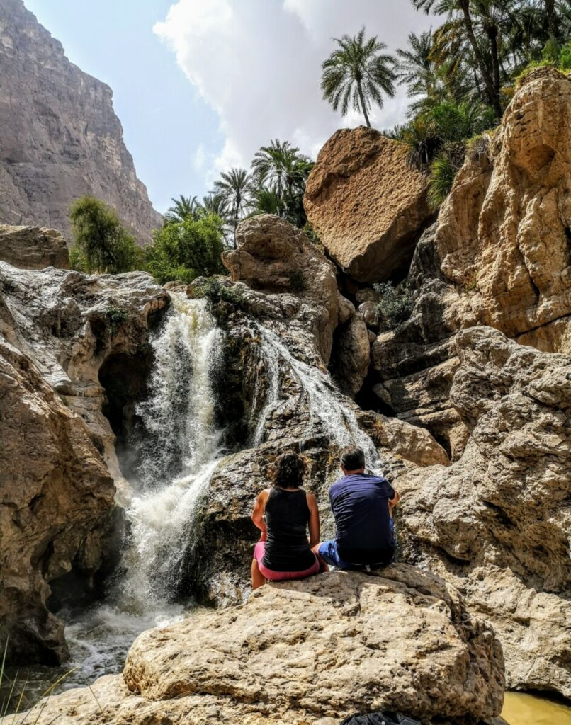 Wadi Tiwi - Oman - Hiking in a wadi