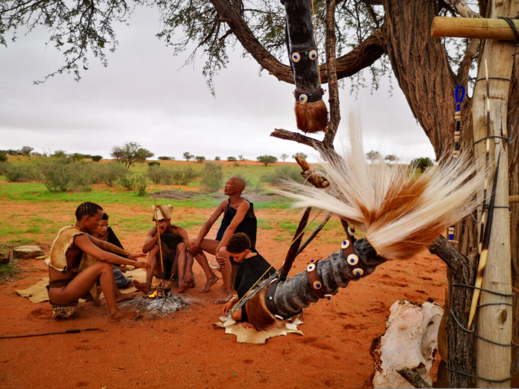 Ervaar de Kalahari samen met de San - Namibië en Botswana