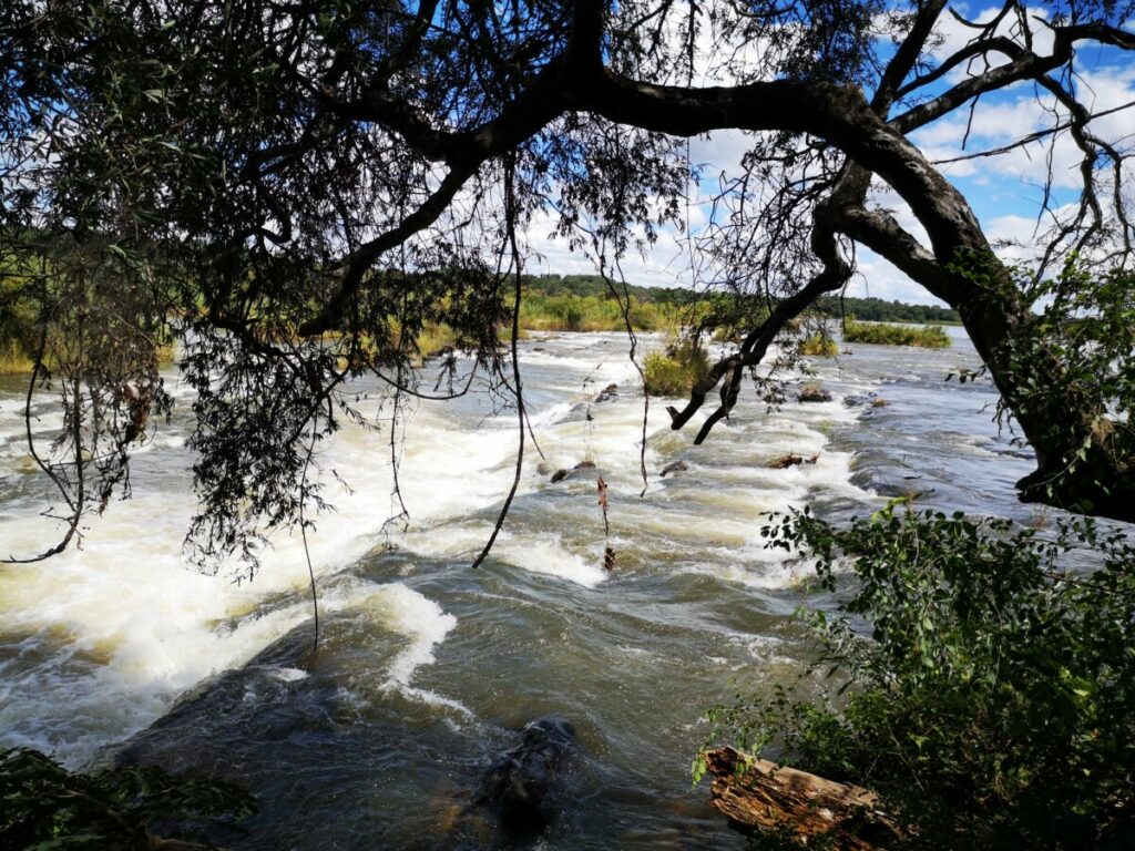 Wat te doen in Divundu - White Sands - Popa Falls