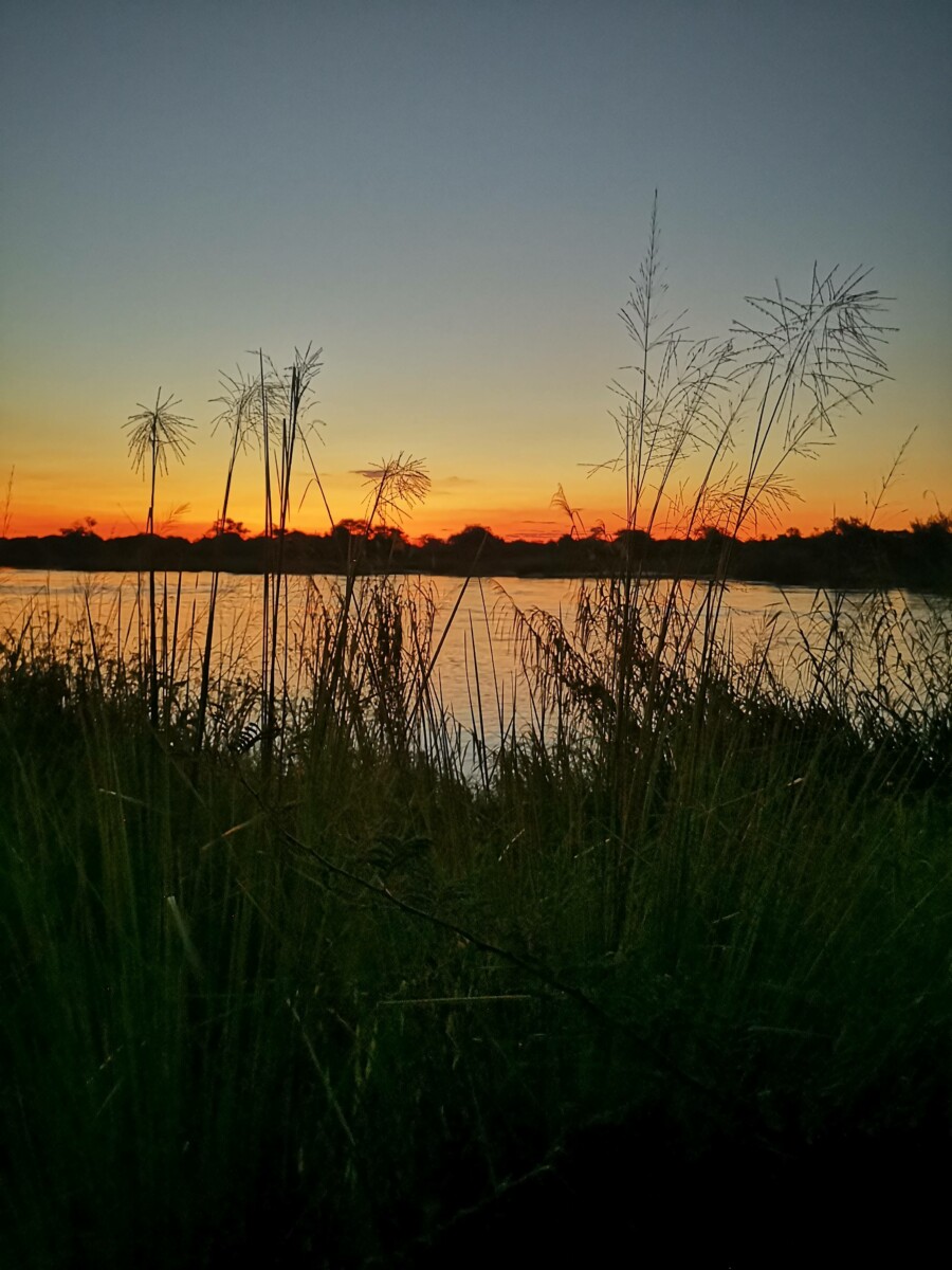 Wat te doen in Divundu - Nunda Campsite - Zonsondergang Wat te doen in Divundu - Nunda Campsite - Zonsondergang