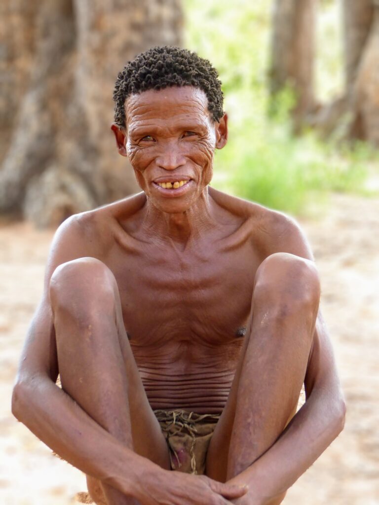 Portret San man - Ju/Hoansi San Stam - Namibie