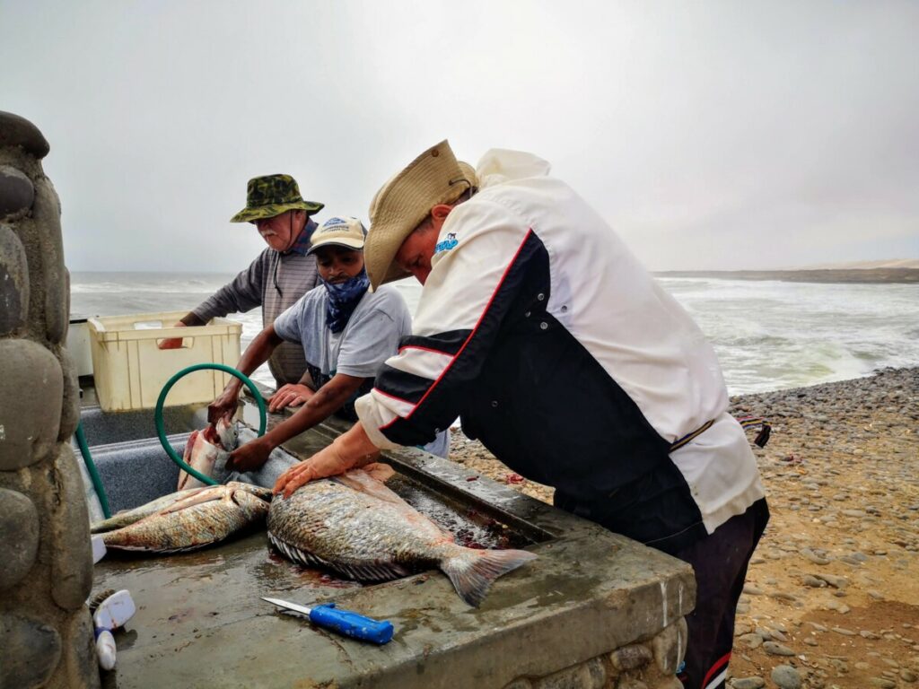 Vissers aan de Skeleton Coast - Namibië