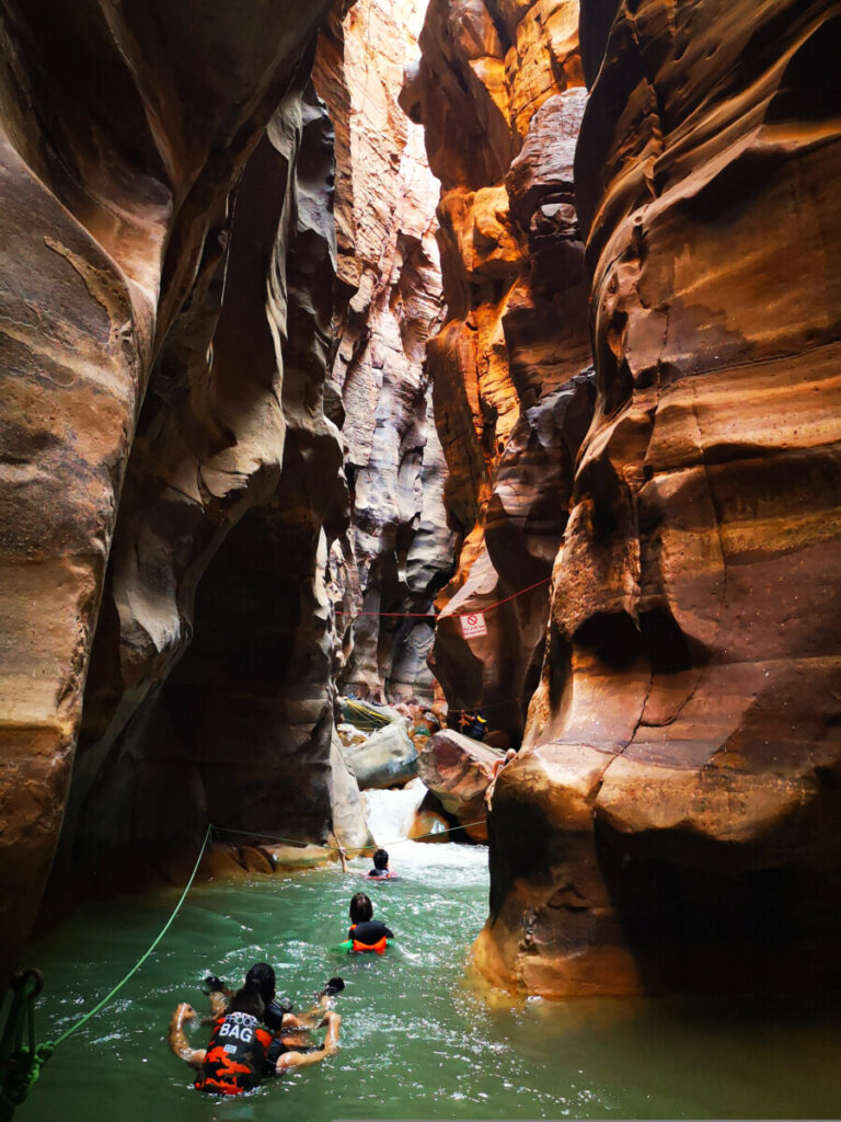 Wandelen in Wadi Mujib - Jordanië