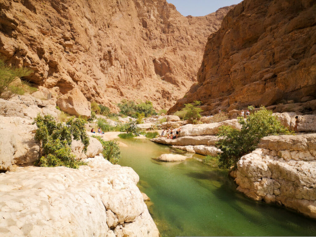 Yoga in de Wadi Shab - Oman