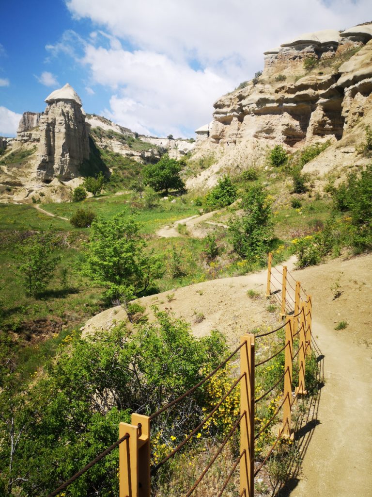 Hiken in Pigeon Valley bij Göreme - Cappadocië, Turkije