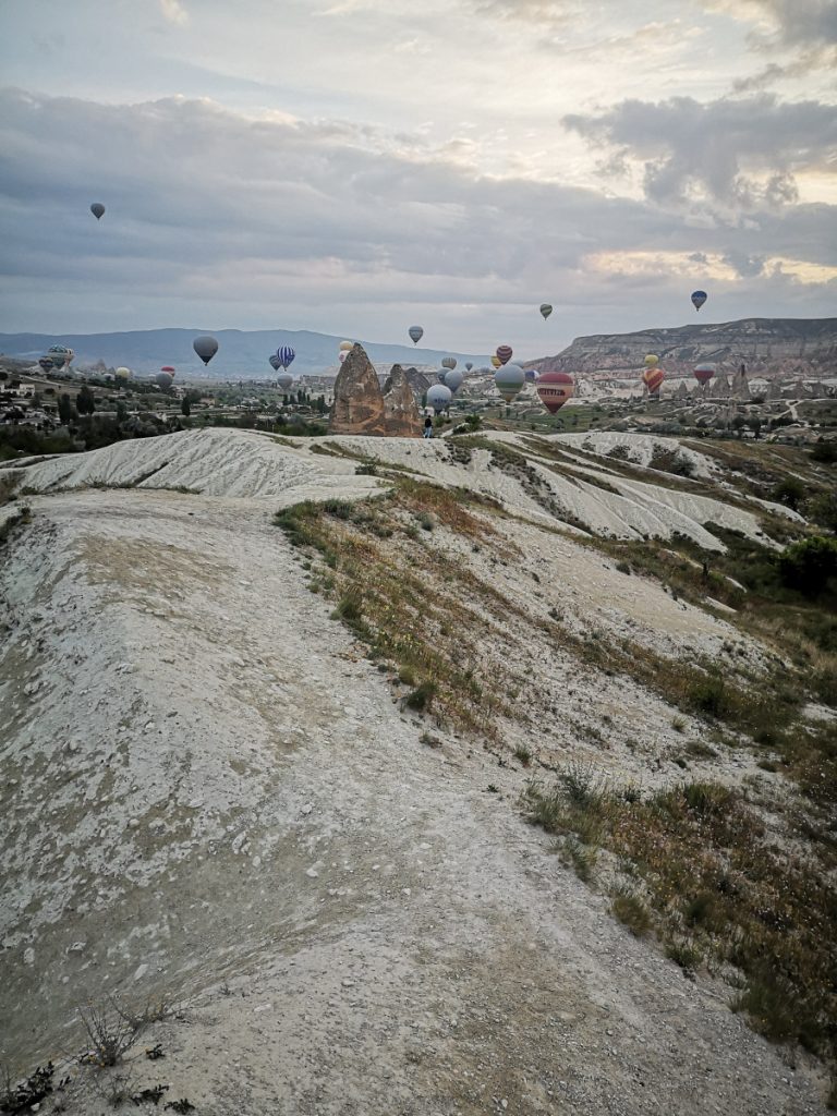 airballoons of Cappadocia - Turkey - Visiting historival Çavuşin