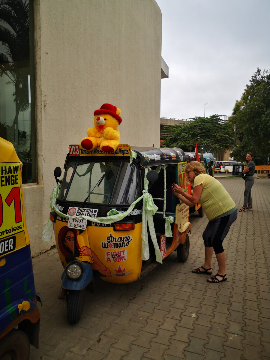 Op naar het eindpunt van deze Rickshaw Challenge MumbaiXpress