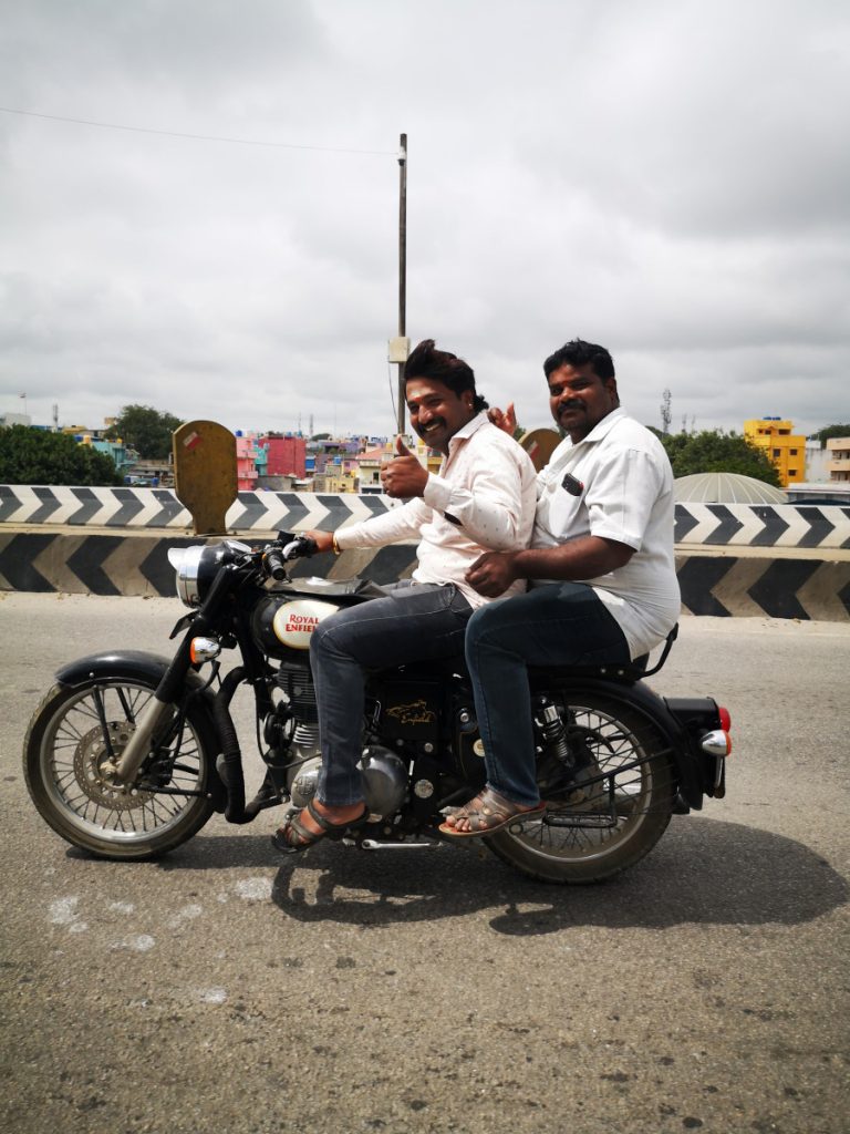 Rickshaw Challenge MumbaiXpress - 3 women, 1 autorickshaw and a 2000 km ride through 5 states of India