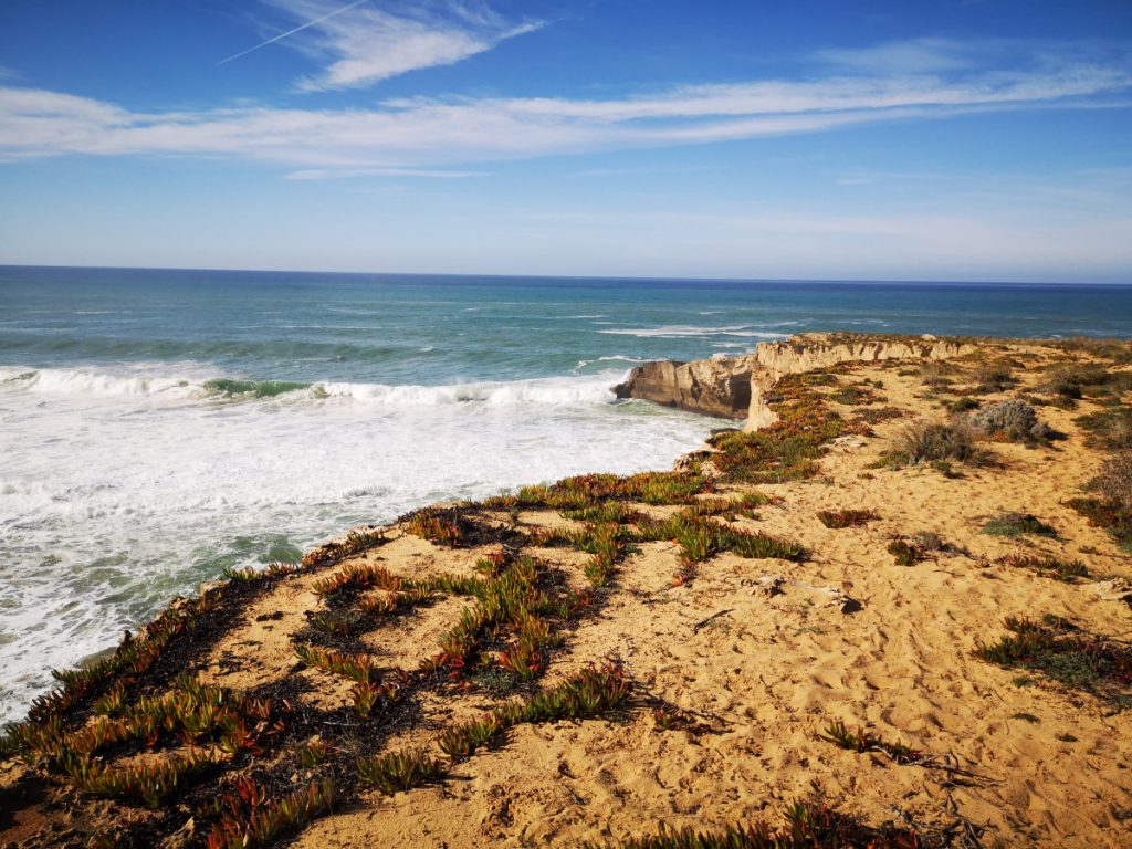 Wandelen langs de Atlantische Oceaan op de Fishermen's Trail - Portugal