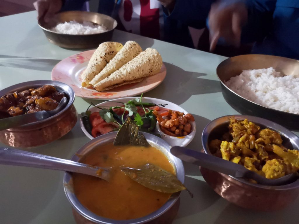 Hoe vermijd je een cultuurshock in India, eet vegetarisch en daar waar het druk is