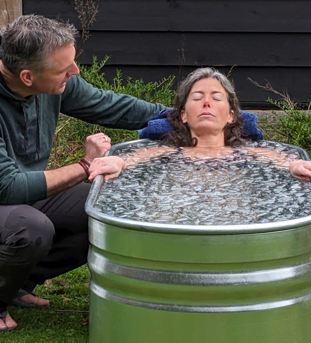 2 minuten het ijsbad in -Zinvol Reizen