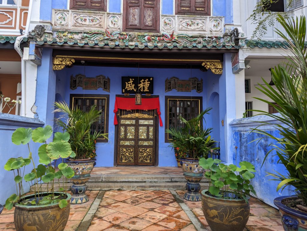 Het mooie blauwe Baba House - Reisgids voor Singapore