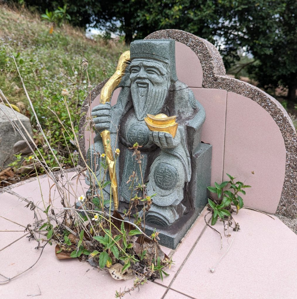 Hiking on Bukit China in Melaka - Mysterious walk across ancient Chinese cemetery - Melaka, Malaysia