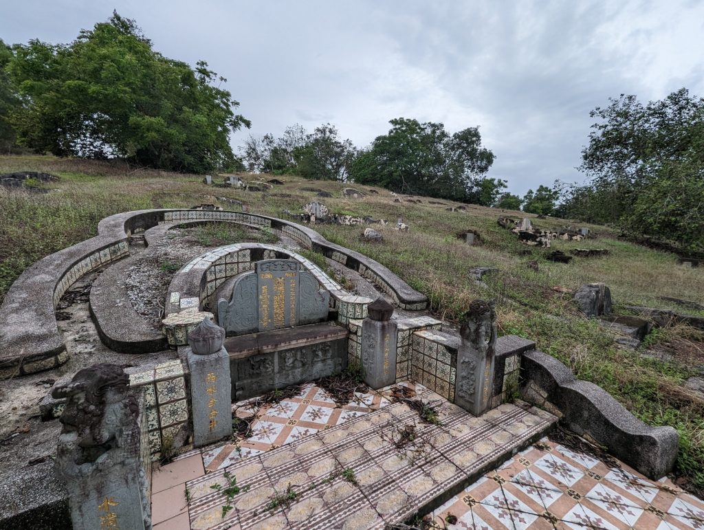 Hiking on Bukit China in Melaka - Mysterious walk across ancient Chinese cemetery - Melaka, Malaysia