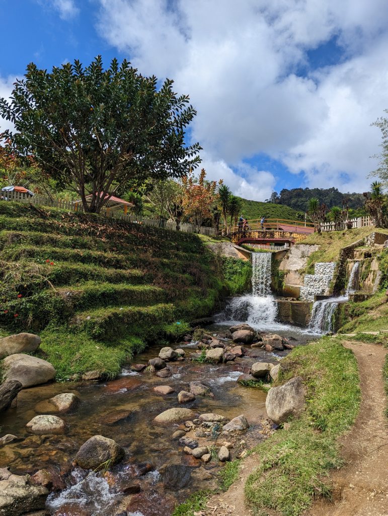 The waterfall at Bharat Teaplantation - Tanah Rata