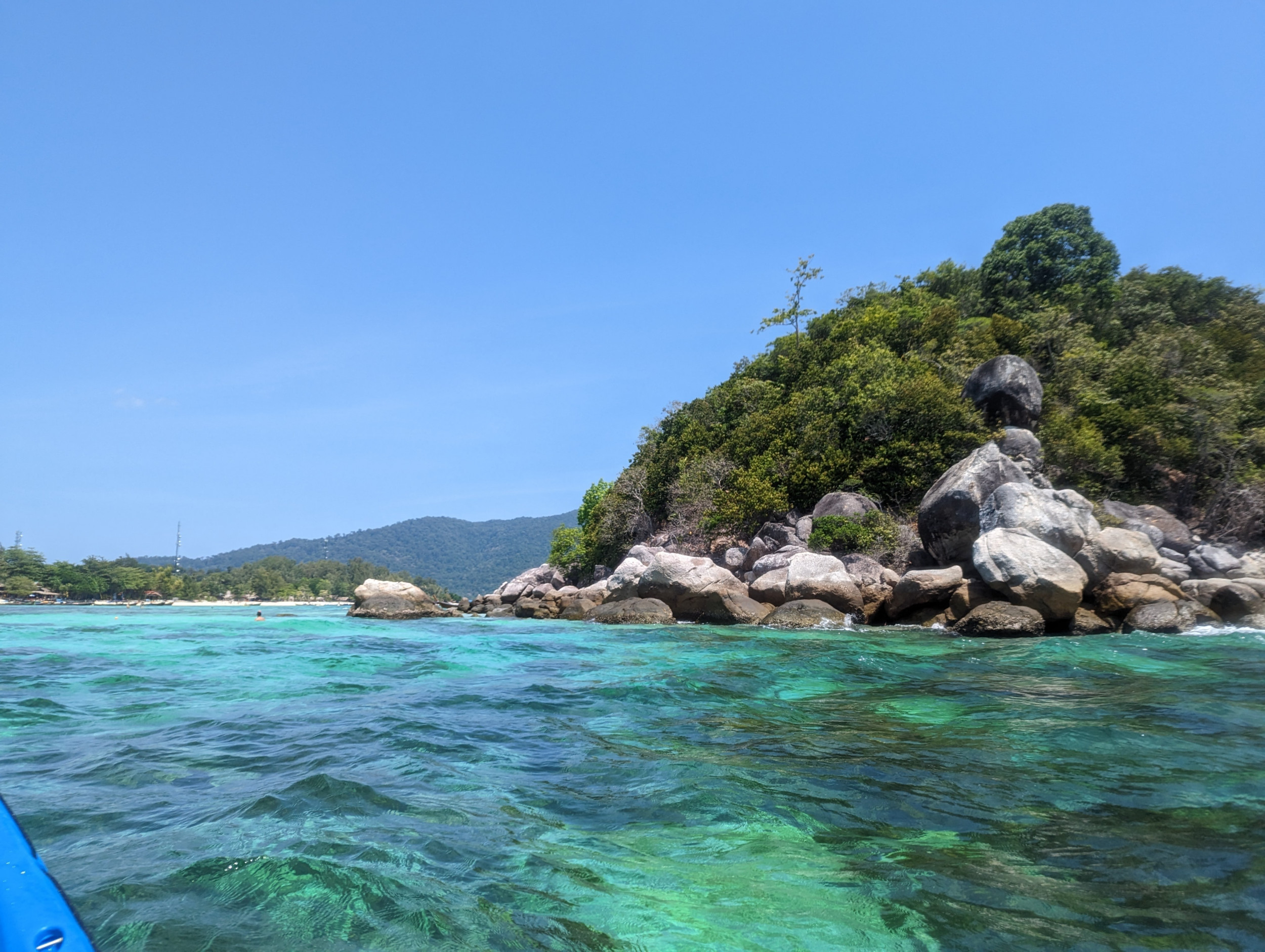 Kayakken bij Koh Lipe - Ko Tarutao NP, Thailand Kayakken bij Koh Lipe - Ko Tarutao NP, Thailand
