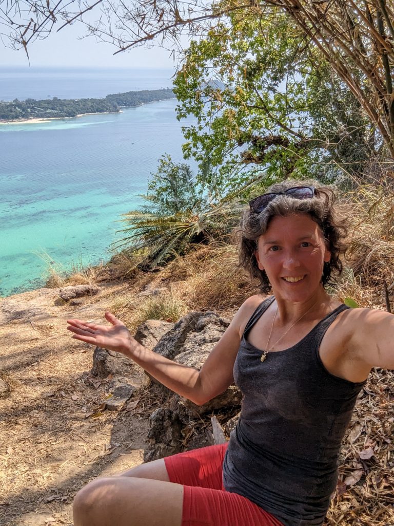 Wandelen op Ko Adang bij Koh Lipe - Tarutao NP Thailand