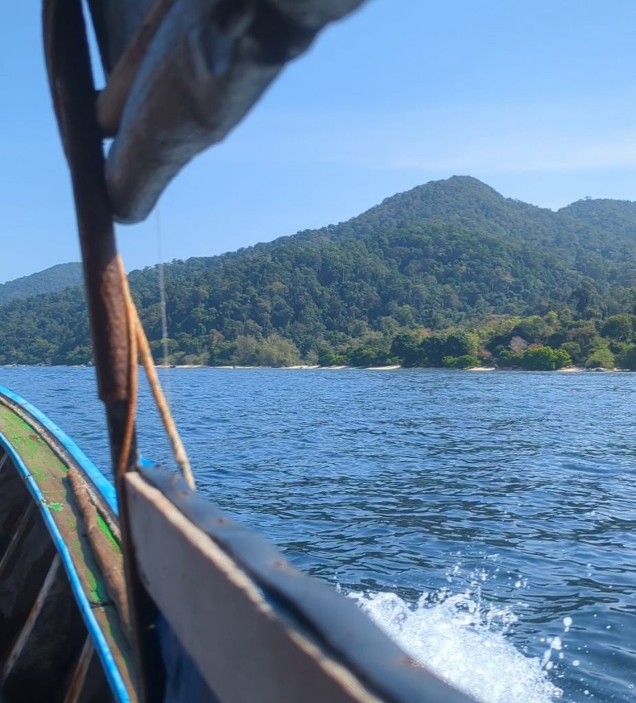 Hiking on Ko Adang & Snorkelling at Koh Lipe - Thailand