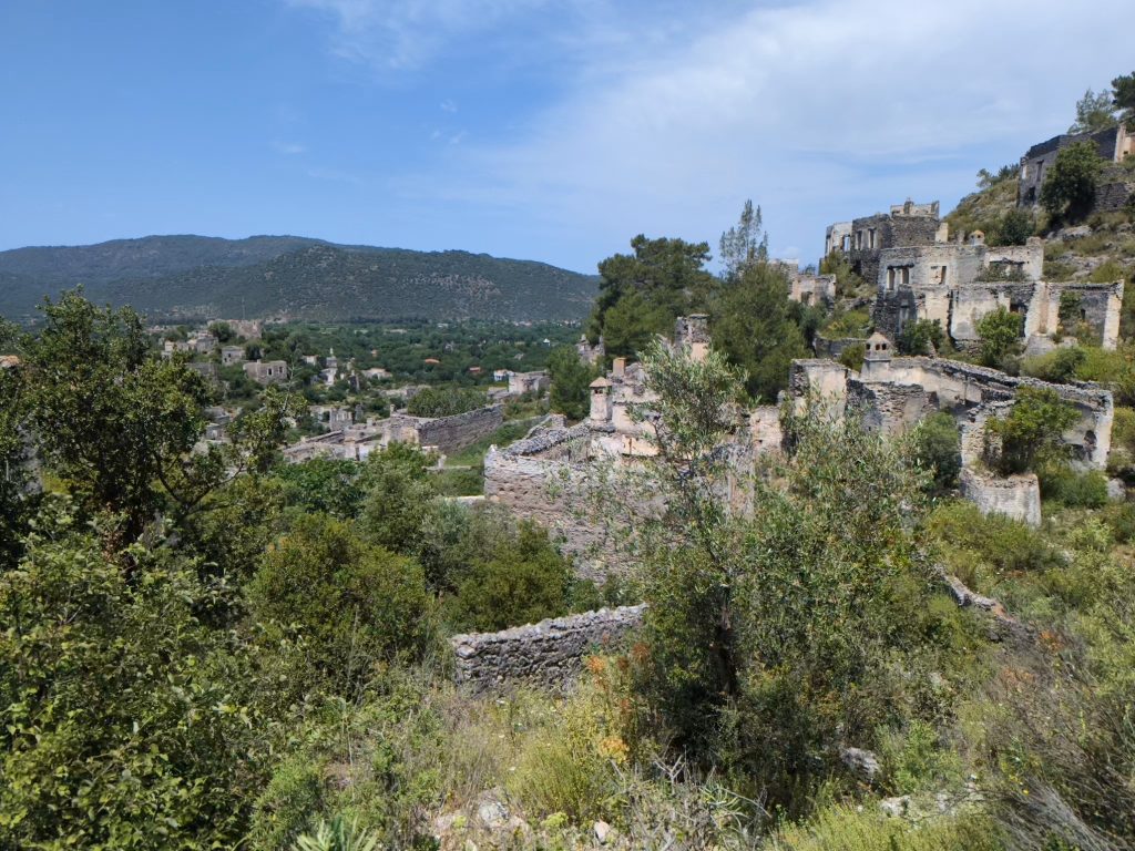 Wandelen langs de Lycische Kust in Turkije - Verlaten dorp Kayakoy - Zinvol Reizen