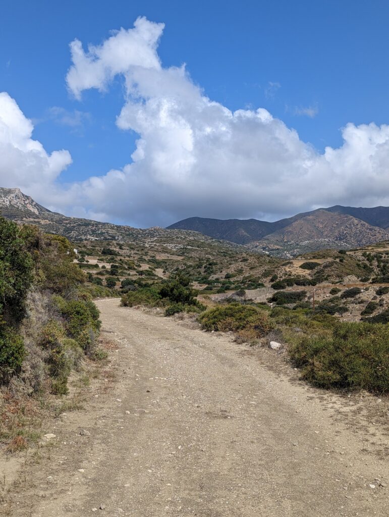 Op weg naar Menetes - Dag 1 wandelen op Karpathos