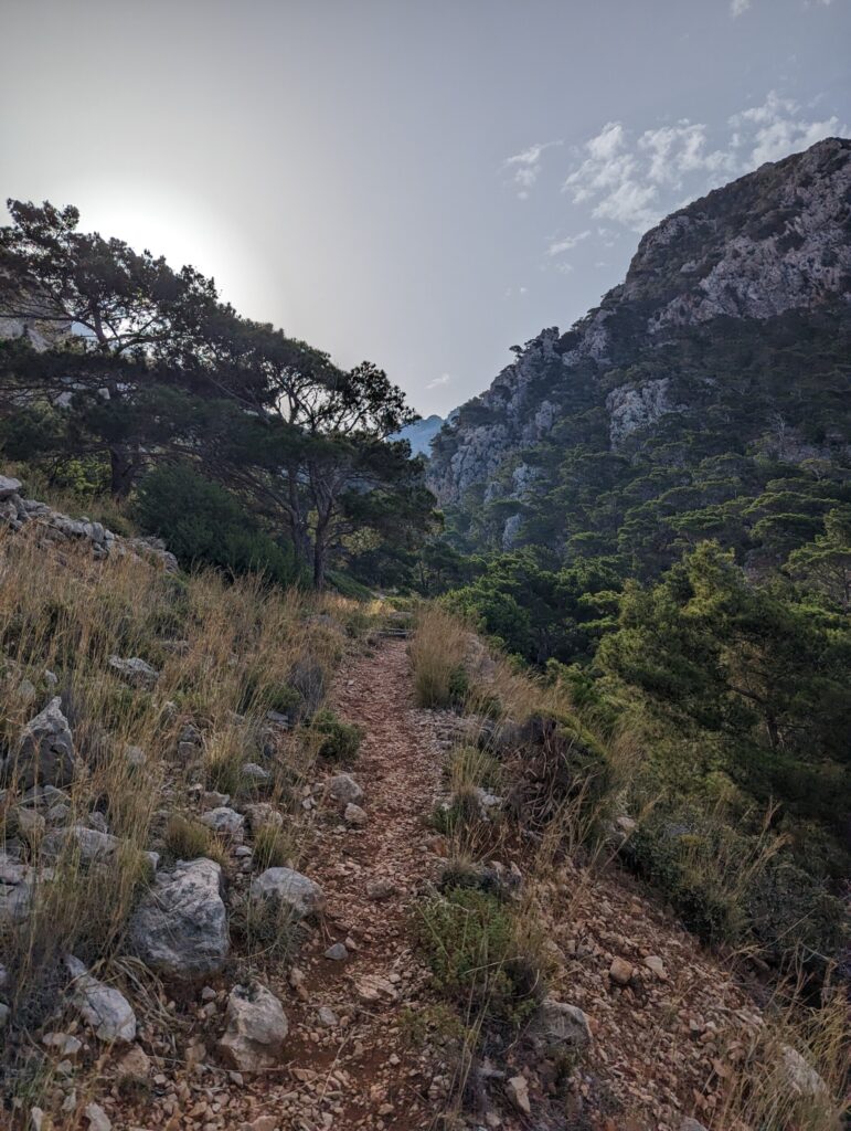 Adventurous hiking on Karpathos - Greece - Day 3 Adia to Stroumboulas