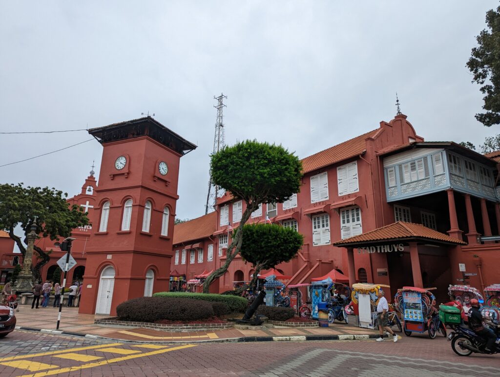 Het bekende Dutch Square in Melaka - Stadthuys - Wat te doen in Melaka