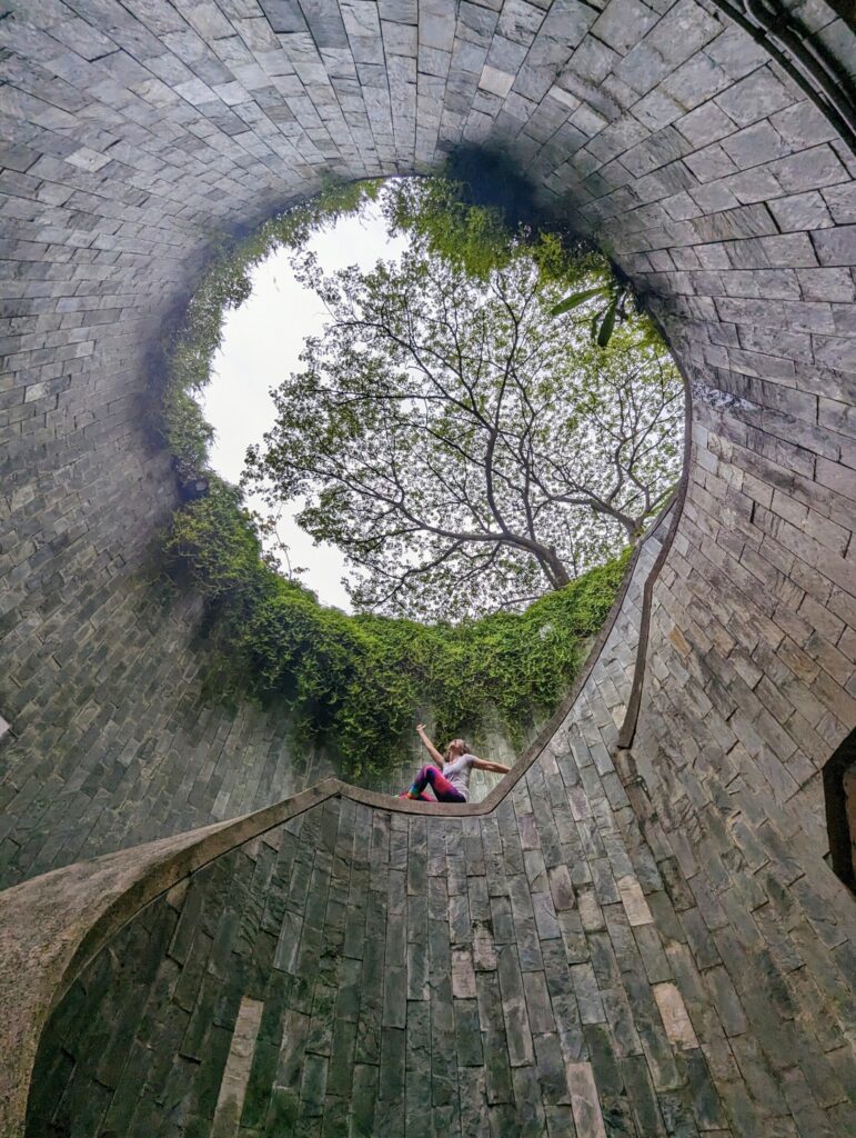 Tree Tunnel - Insta Spot - Dhoby Ghaut Green Park - Top 25 bezienswaardigheden Singapore 