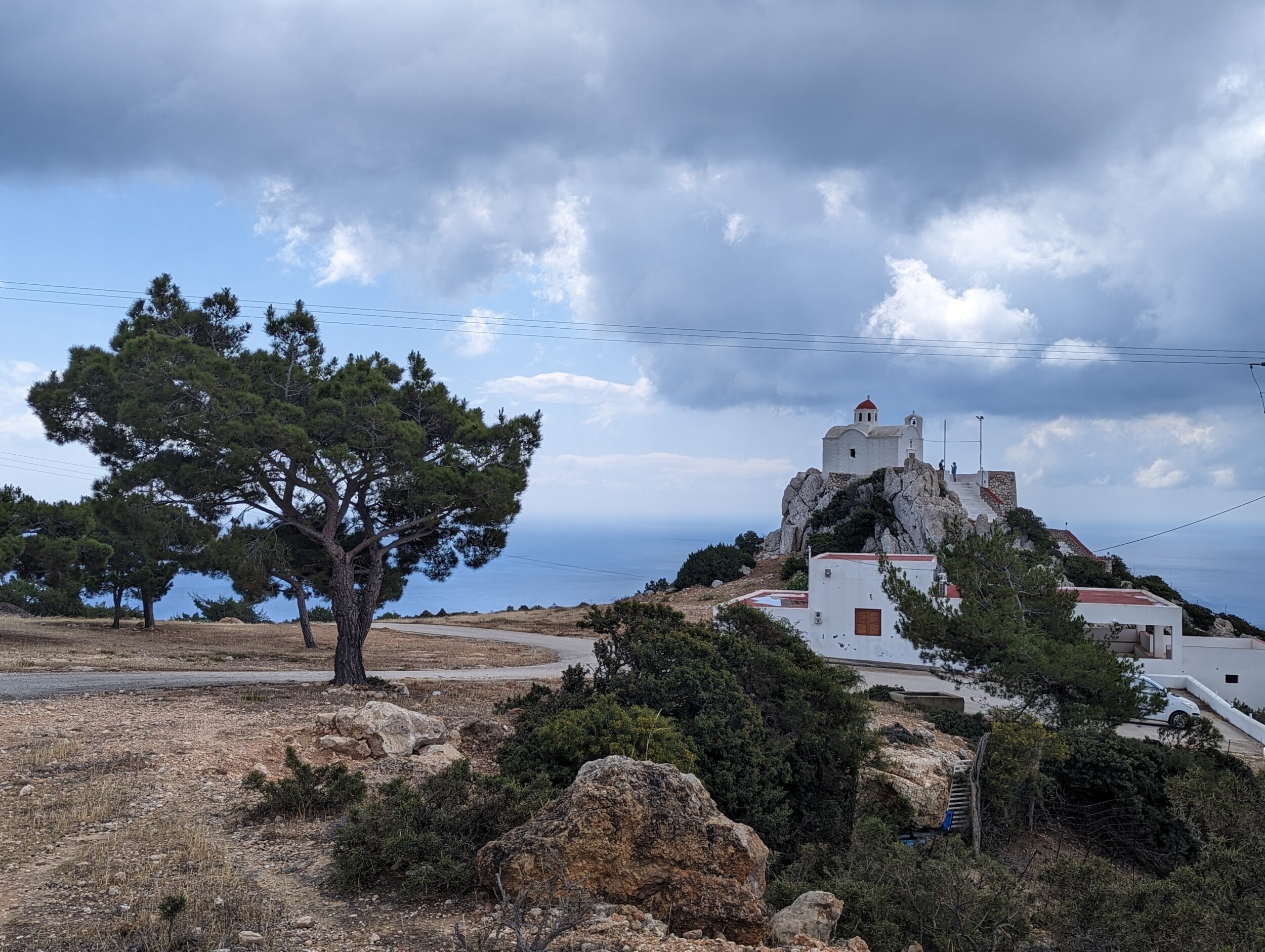 Agia Kiriaki - Zicht over Pigadia - Karpathos, Griekenland Agia Kiriaki - Zicht over Pigadia - Karpathos, Griekenland