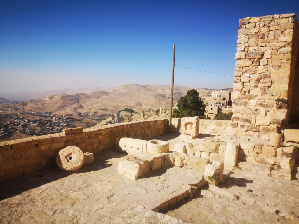 Zicht vanaf het kruisvaarderskasteel in Kerak - Jordanië