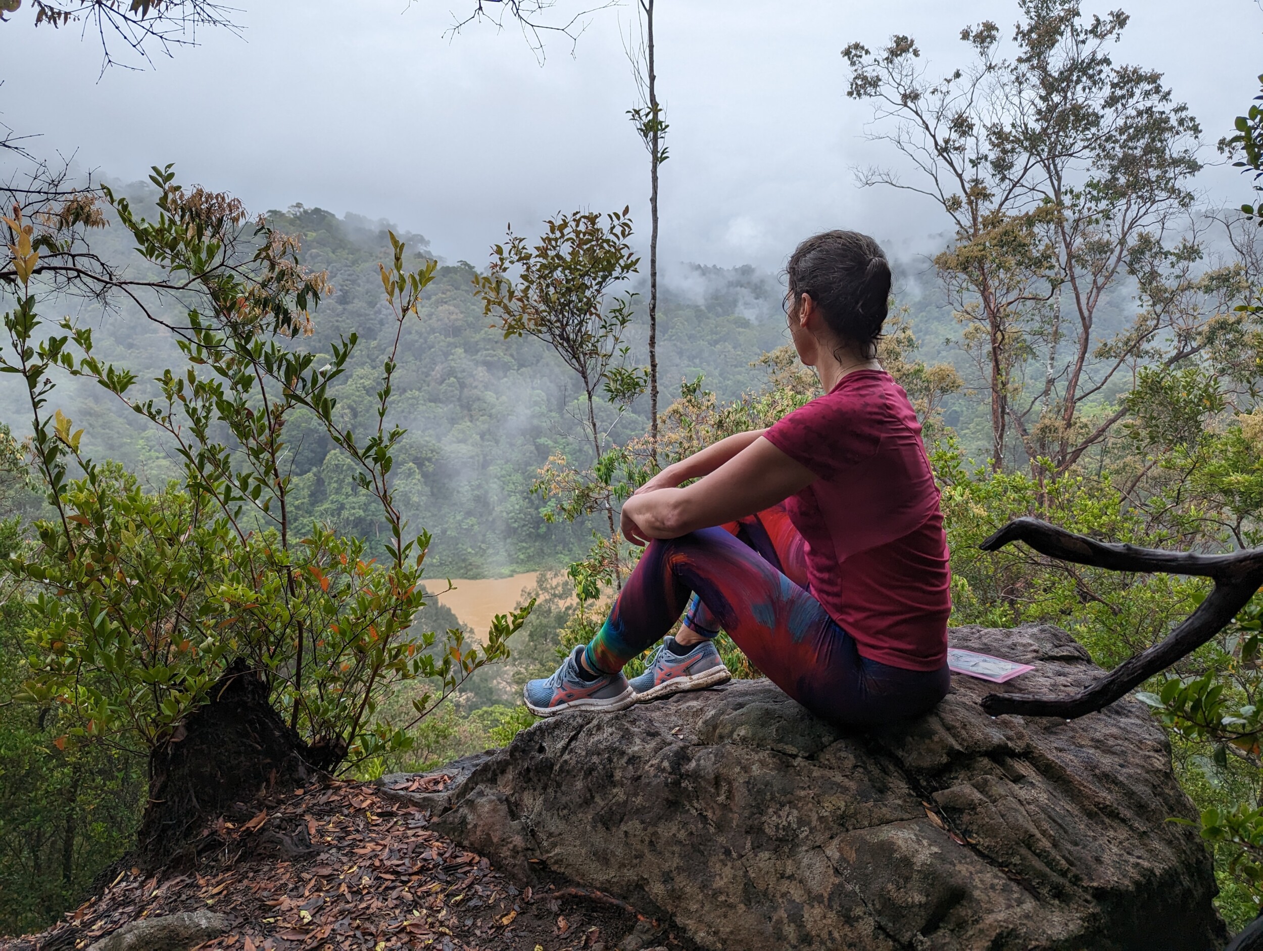 Mediteren, staren, niets doen - Tips voor een mindful leven Mediteren, staren, niets doen - Tips voor een mindful leven