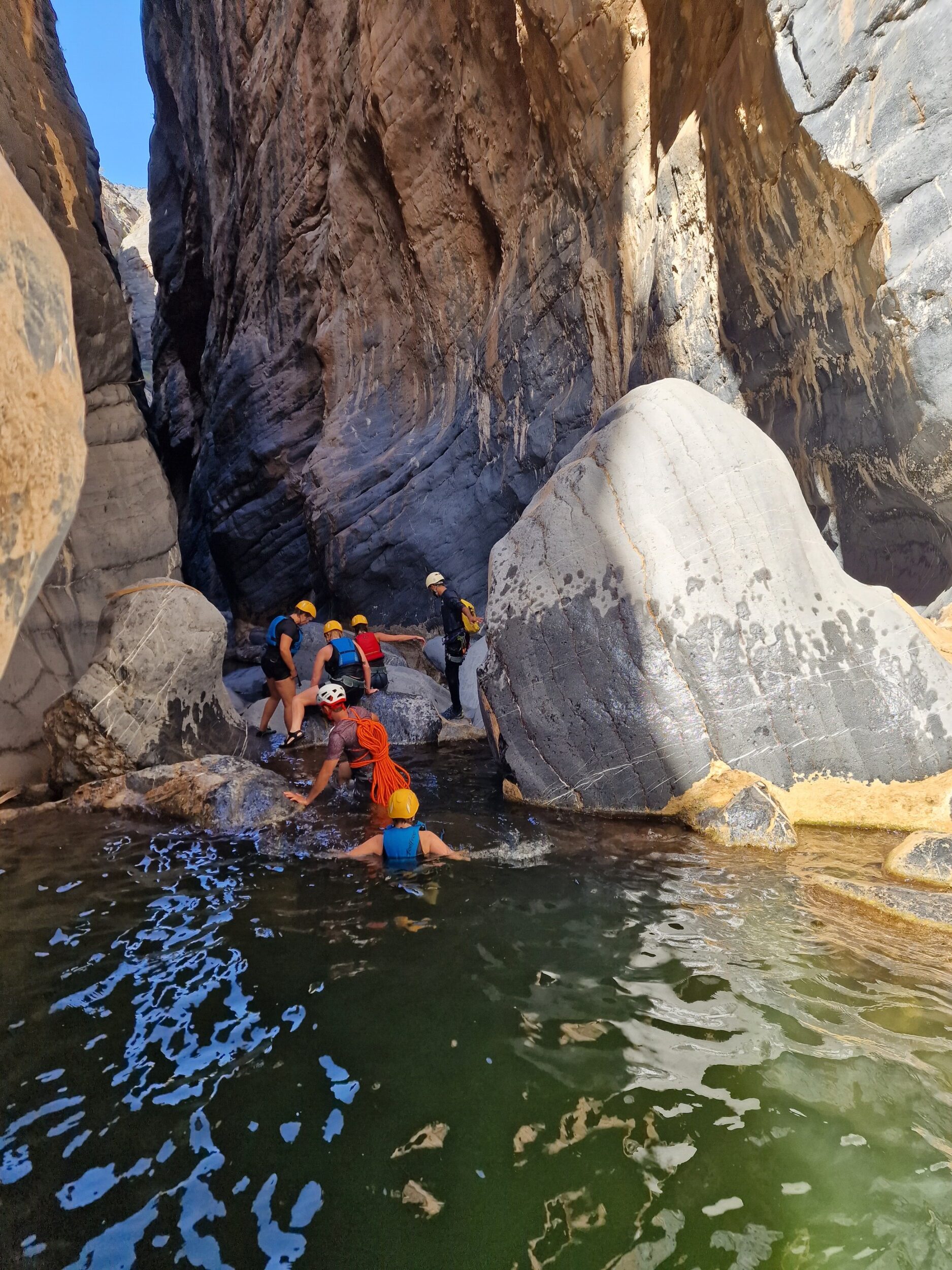 Zoek je het Ultieme Avontuur in Oman? Ga Canyoning in Snake Canyon - Al Hamra, Oman