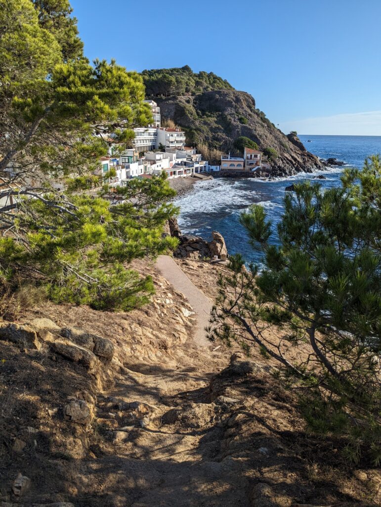 Hiken in Spanje, wandelen langs de Costa Brava kust - Etappe Palamos naar Begur - GR92