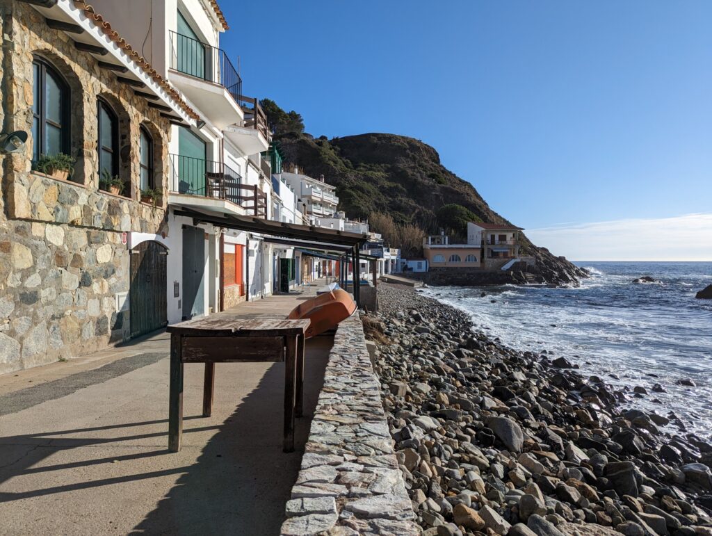 Hiken in Spanje langs de Costa Brava kust - Etappe Palamos naar Begur - GR92