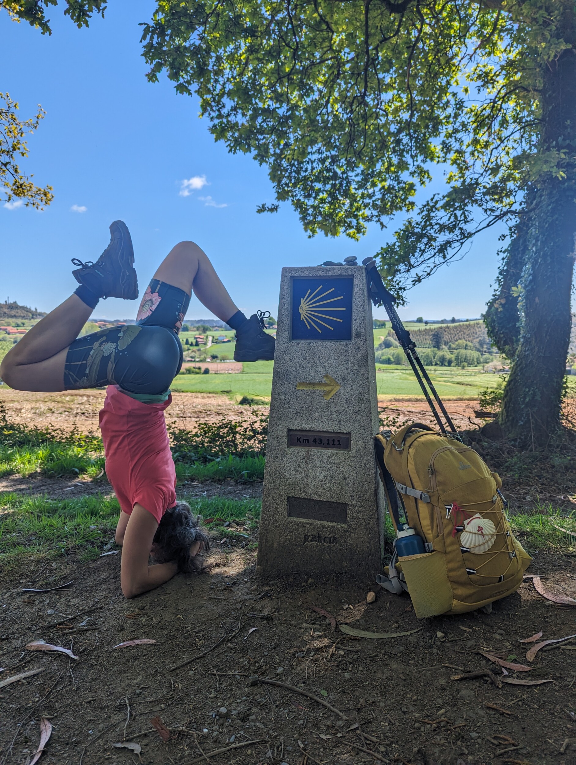 Yoga tijdens het wandelen naar Santiago de Compostela - Spanje Yoga tijdens het wandelen naar Santiago de Compostela - Spanje