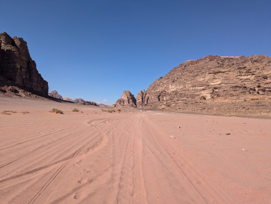 Mindful Hiking in the Wadi Rum Desert - Jabal Kharazah to Al-Shakriya - Section 802 Jordan Trail