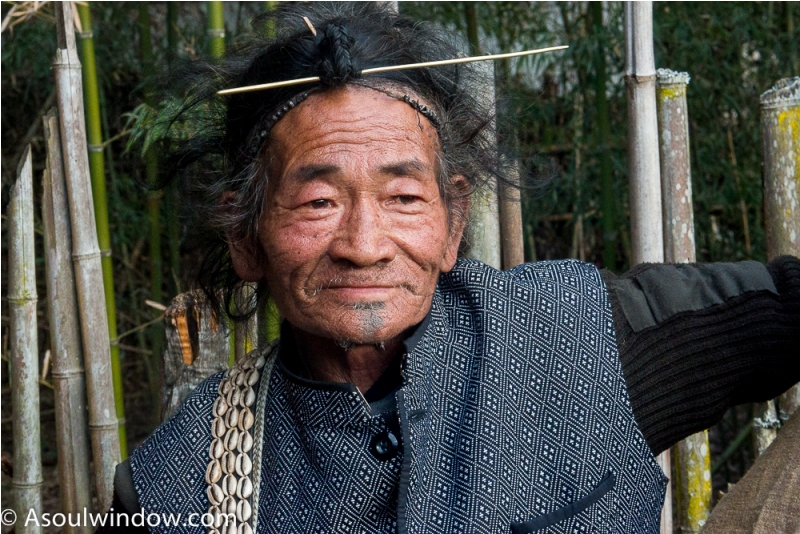 Foto van https://asoulwindow.com/
Ziro valley apatani tribe tattoo- Arunachal Pradesh