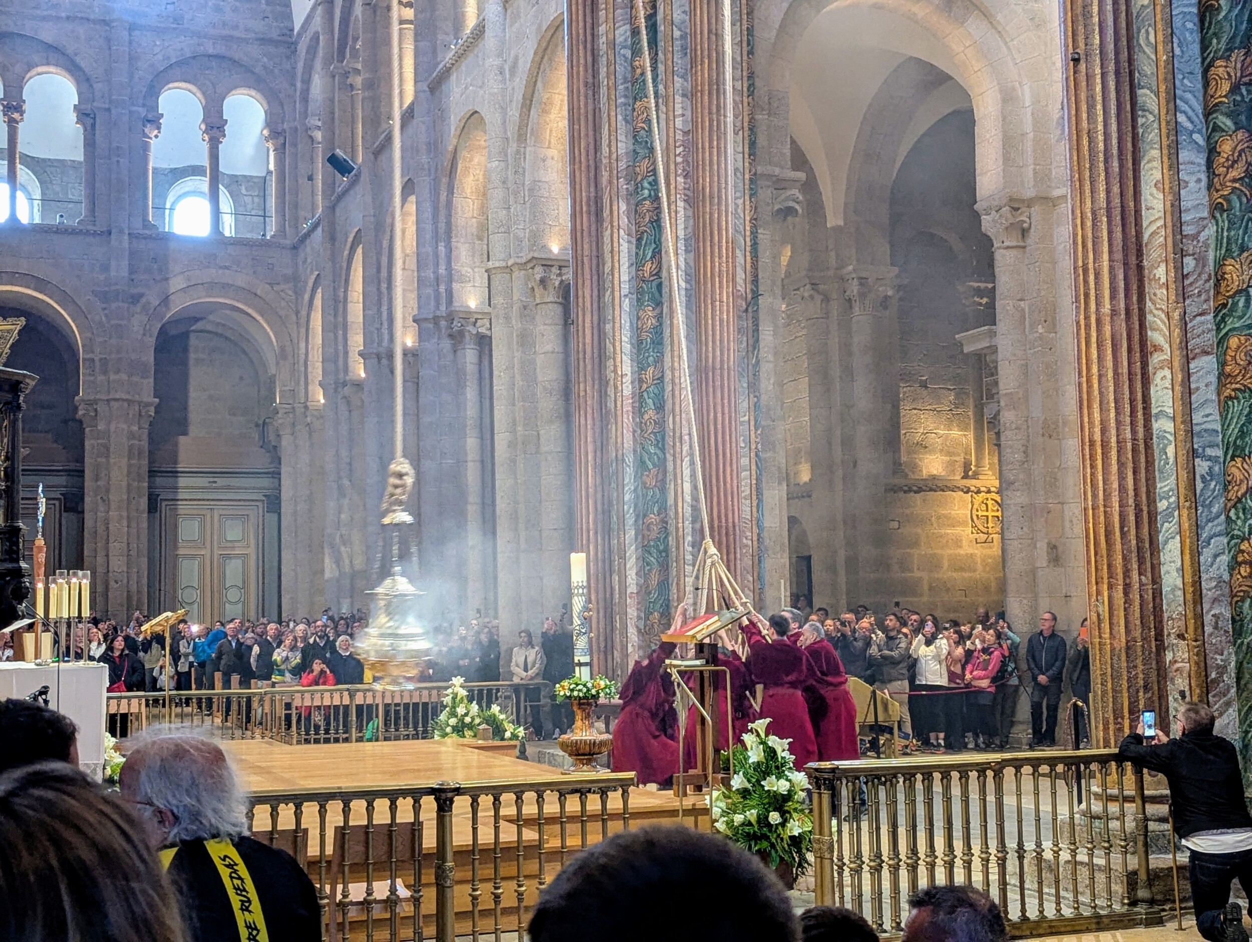 De Botafumeiro in de kathedraal is een belevenis - Santiago de Compostela - Zinvol Reizen